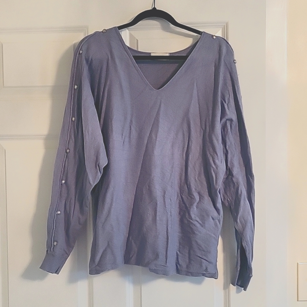 V Neck sweater M